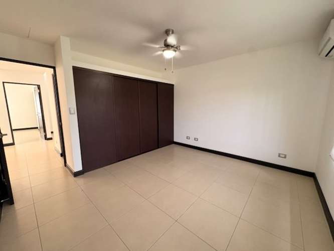 VENTA | Casa de 3 Habitaciones + Oficina y Cuarto de Servicio | Pozos, Santa Ana ID27540 - Imagen 17