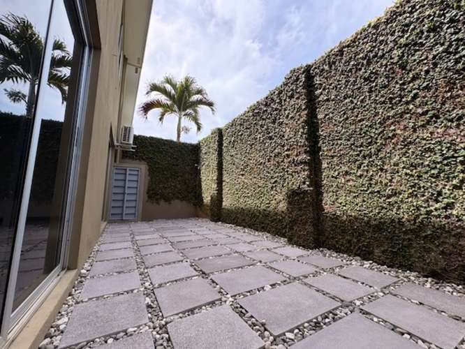 VENTA | Casa de 3 Habitaciones + Oficina y Cuarto de Servicio | Pozos, Santa Ana ID27540 - Imagen 6