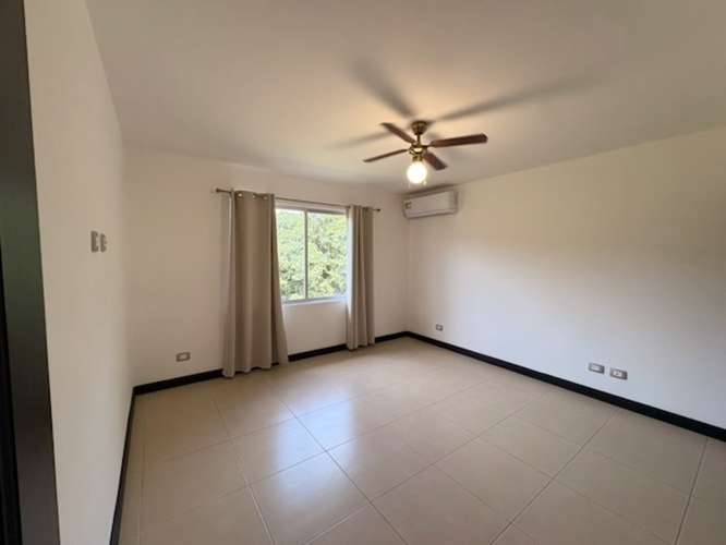 VENTA | Casa de 3 Habitaciones + Oficina y Cuarto de Servicio | Pozos, Santa Ana ID27540 - Imagen 18