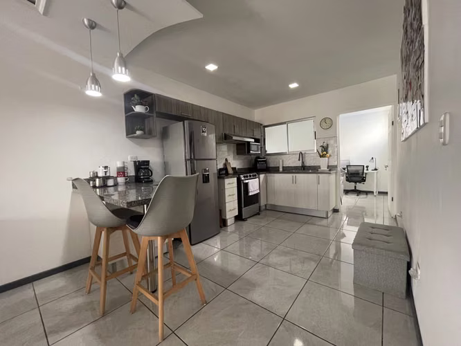 Apartamento en Venta Desamparados · San José · 2 hab · 70 m² - Imagen 3