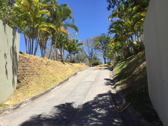 Alquiler de Apartamento en Avalón Country Club, Santa Ana-Uruca RZ