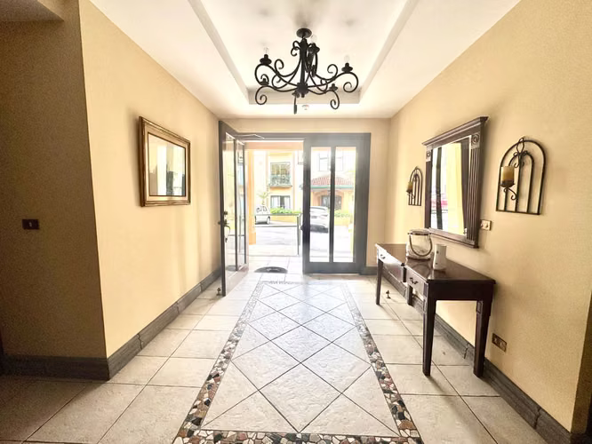 Venta de Apartamento de Oportunidad en San Rafael de Esscazú $140.000 - Imagen 8