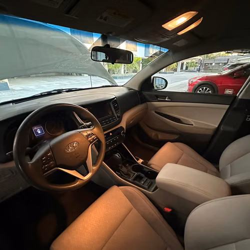 HYUNDAI TUCSON SE 2018 | AUTOMÁTICO | 4X2 - Imagen 9