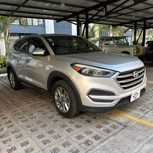 HYUNDAI TUCSON SE 2018 | AUTOMÁTICO | 4X2 - Imagen 2