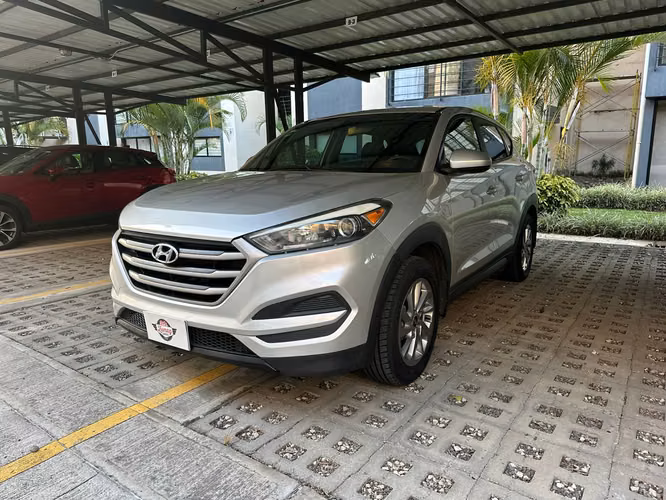 HYUNDAI TUCSON SE 2018 | AUTOMÁTICO | 4X2 - Imagen 1