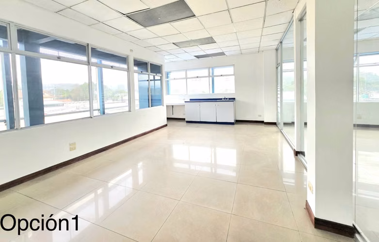 Prestigio, ubicación estratégica y eficiencia para su empresa, en Pinares de Curridabat. - Imagen 2