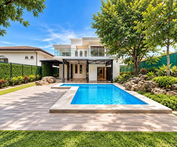 Casa en Alquiler La Guácima | Piscina Privada | 4 Hab | 700 m² - Imagen 11