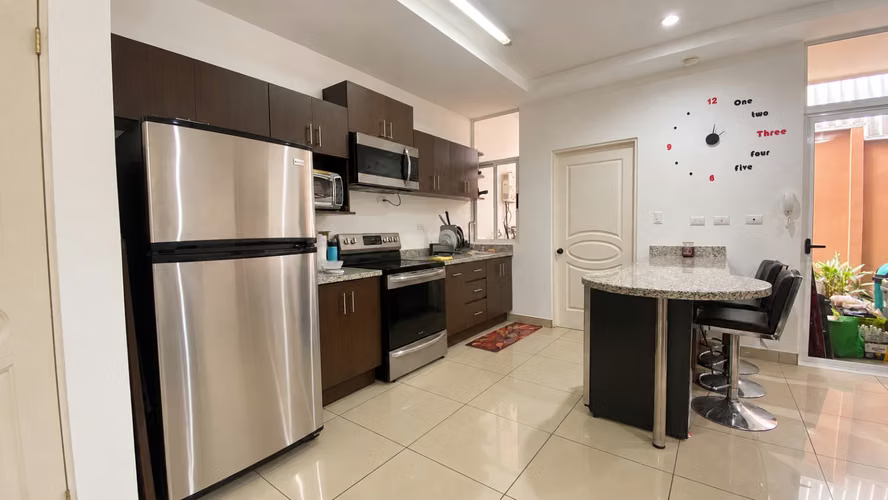 Venta Casa en Condominio La Laguna, Tres Rios - Imagen 2
