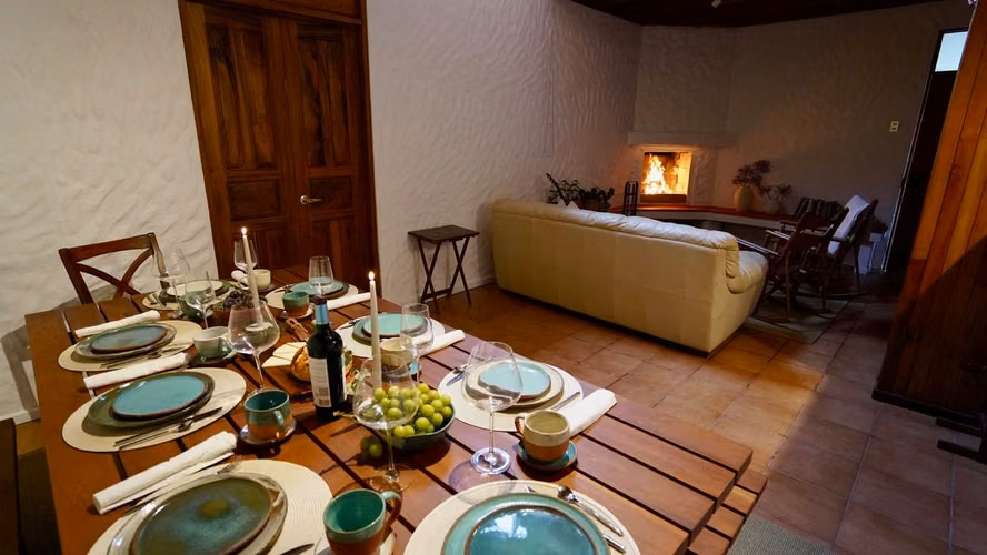 ALQUILER DE CASA EN LA MONTAÑA, AMUEBLADA, 4 HABITACIONES, EL TIROL SAN RAFAEL DE HEREDIA  - Imagen 4