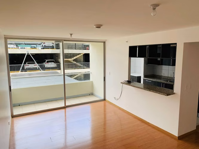 Alquiler Apartamento en Condominio Bellavista, cercanía Zonas Francas, Heredia