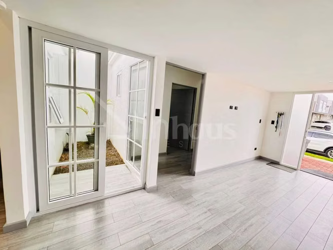 id # 42826 Casa de una planta Condominio Ayarco 385 - Imagen 9
