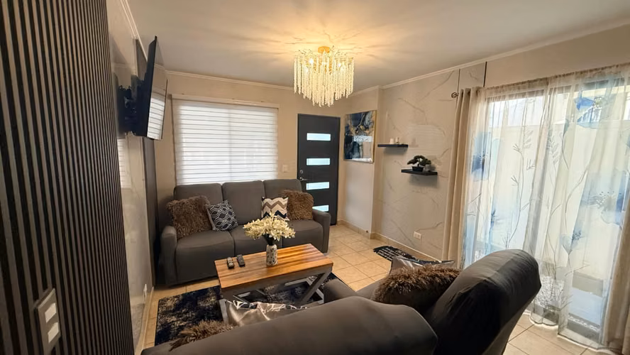 VENTA DE CASA DE UNA PLANTA CONDOMINIO JARDIN REAL, LA GUACIMA - Imagen 3