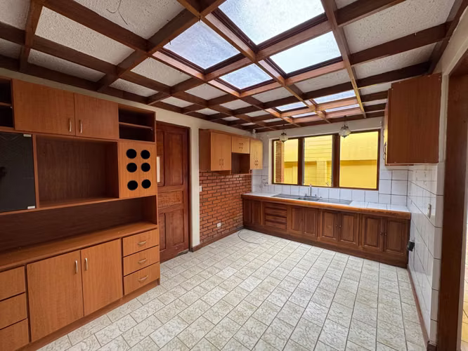 Venta propiedad para vivienda u oficinas, Sabanilla, Montes de Oca. AMO146 - Imagen 16