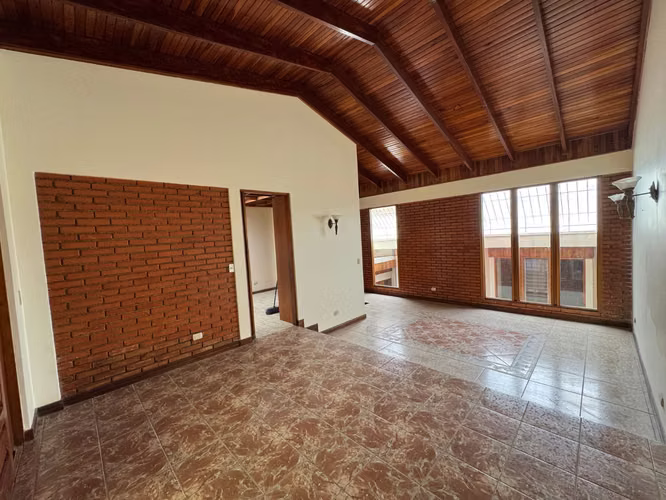 Venta propiedad para vivienda u oficinas, Sabanilla, Montes de Oca. AMO146 - Imagen 14
