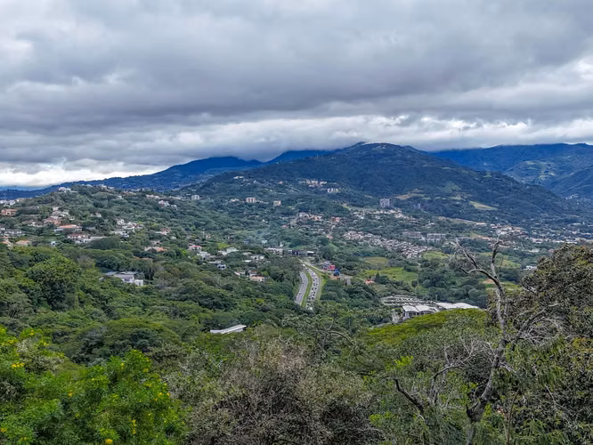 Lot for sale in Villa Real Santa Ana with spectacular view