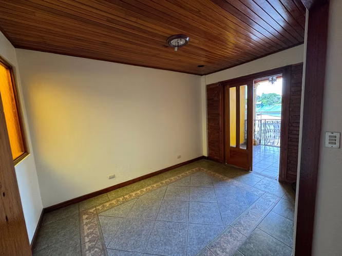 Alquiler propiedad para vivienda u oficinas, Sabanilla, Montes de Oca. AMO146 - Imagen 6