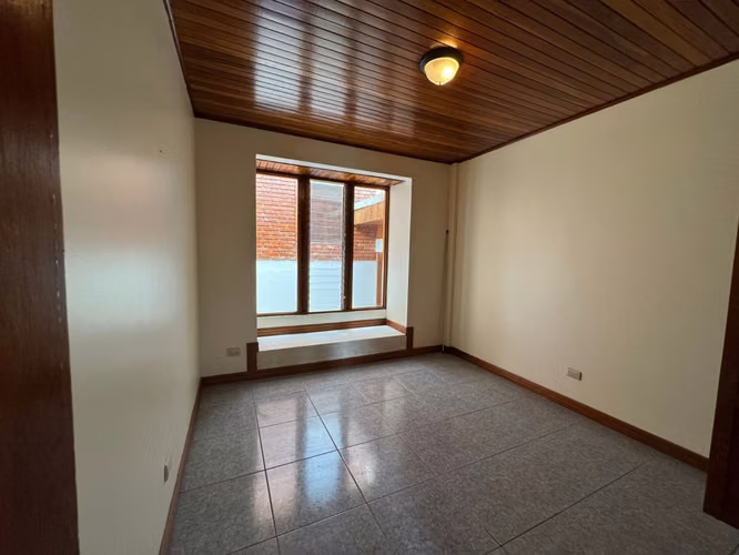 Alquiler propiedad para vivienda u oficinas, Sabanilla, Montes de Oca. AMO146 - Imagen 10