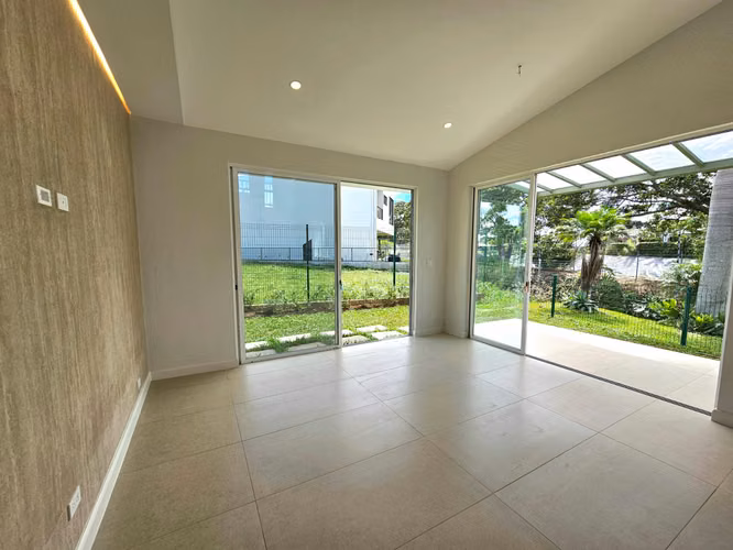 Casa Moderna Villa del Sol | 1.5 Niveles + Mezanine + Jardín - Imagen 14