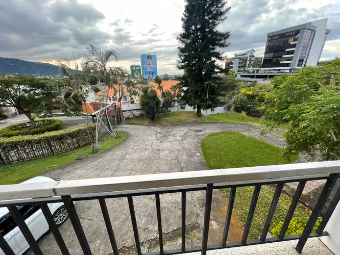 Venta de terreno para desarrollo u oficinas en la sabana, - Imagen 17