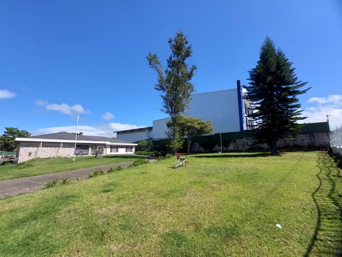 Venta.  4874 m2 sobre Vía Principal. Coronado, San José 
