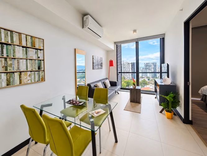 ALQUILER DE APARTAMENTO AMUEBLADO Y EQUIPADO, TORRE ROHRMOSER