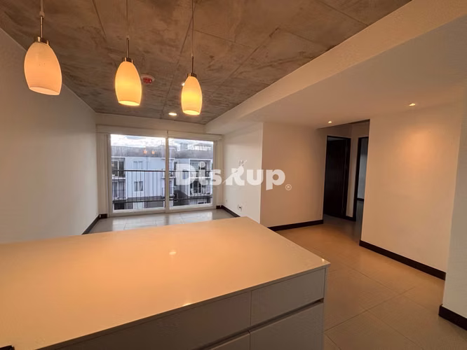 Alquiler de moderno apartamento de 2 hab. Condominio Khaya Curridabat