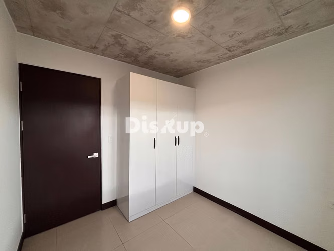 Alquiler de moderno apartamento de 2 hab. Condominio Khaya Curridabat