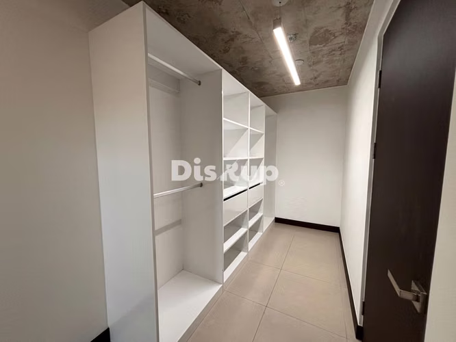 Alquiler de moderno apartamento de 2 hab. Condominio Khaya Curridabat