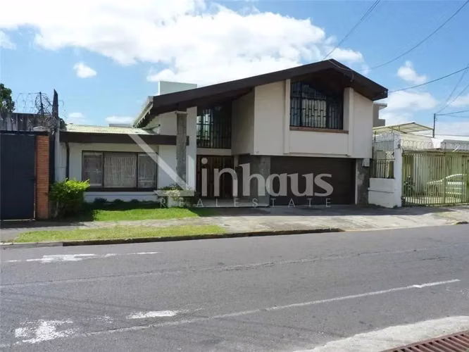 id # 43285 Venta de casa de uso Mixto, Barrio la Granja