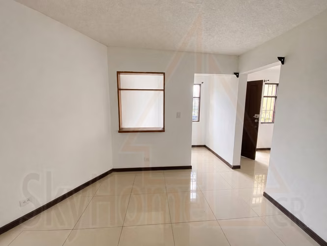 142632 / Alquiler / Los Yoses / 4 habitaciones / Jardín / Garaje - Imagen 8