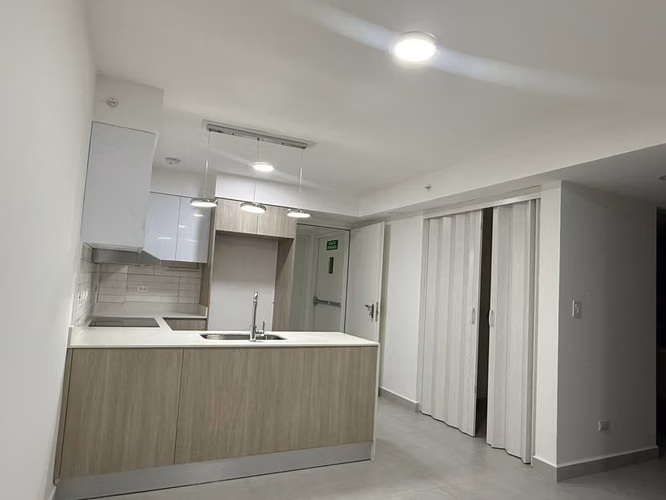 ALQUILER APARTAMENTO TORRE URUKA POINT PISO 6- 2 HABITACIONES  - Imagen 2
