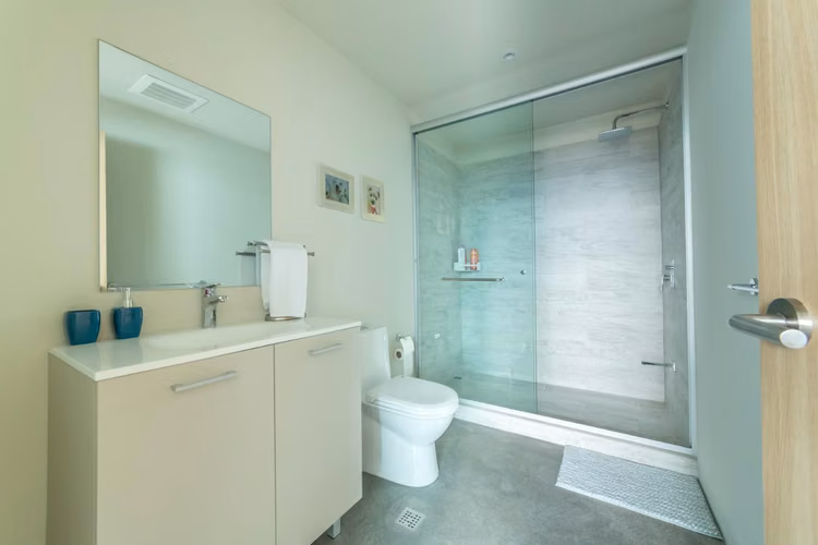 Apartamento Amoblado en Venta en URBN Escalante – Piso 26 - Imagen 10