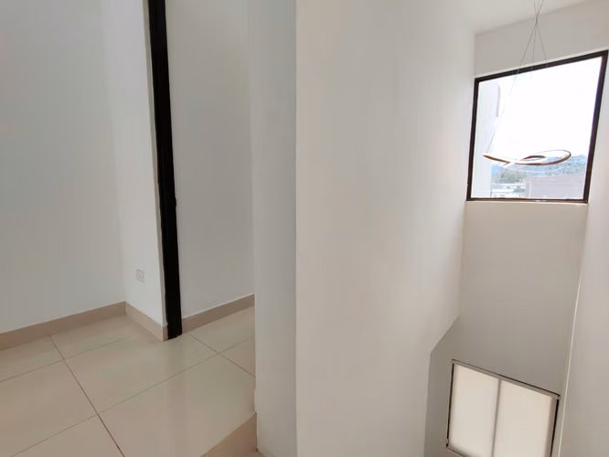 Se alquila hermosa casa en San Rafael de Alajuela. Cerca de Ojo de Agua y Belén. - Imagen 9