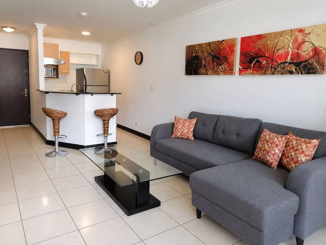 Apartamento Amueblado en Alquiler en Avalon Country, Santa Ana