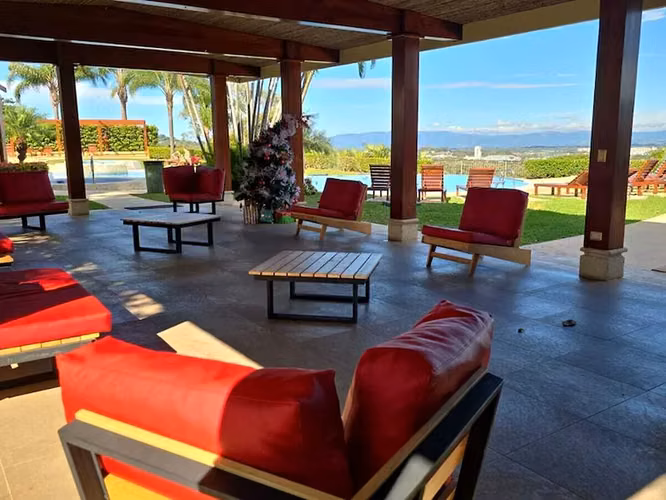 Apartamento Amueblado en Alquiler en Avalon Country, Santa Ana