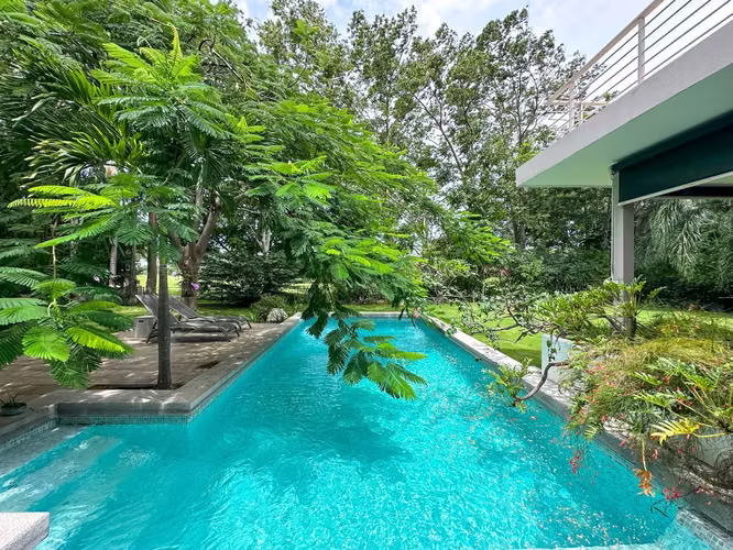 Casa en Valle del Sol con Vista al Golf y Piscina Privada - Imagen 12