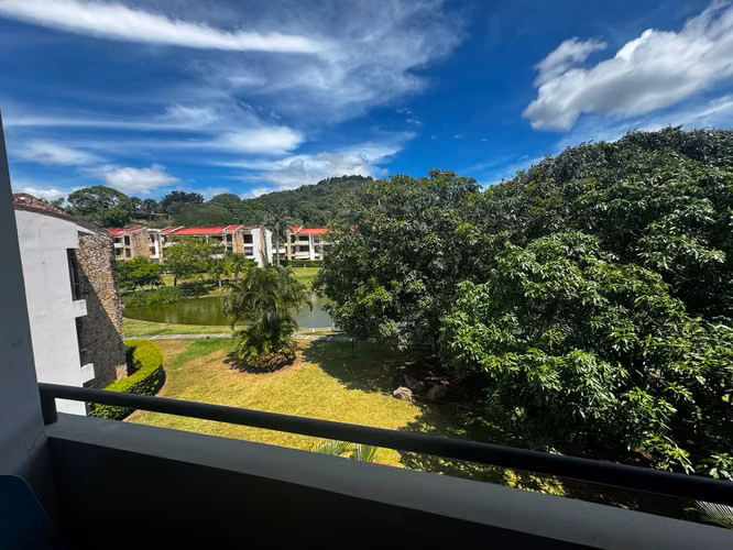 VENTA Y ALQUILER DE APARTAMENTO EN AVALON COUNTRY CON VISTA AL LAGO - Imagen 19