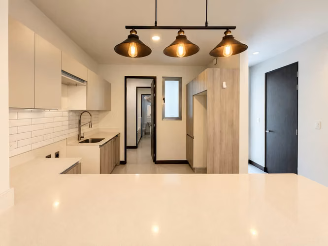 VENTA DE CASA DE TRES NIVELES EN CONDOMINIO TERRALTA, ESCAZÚ  - Imagen 9