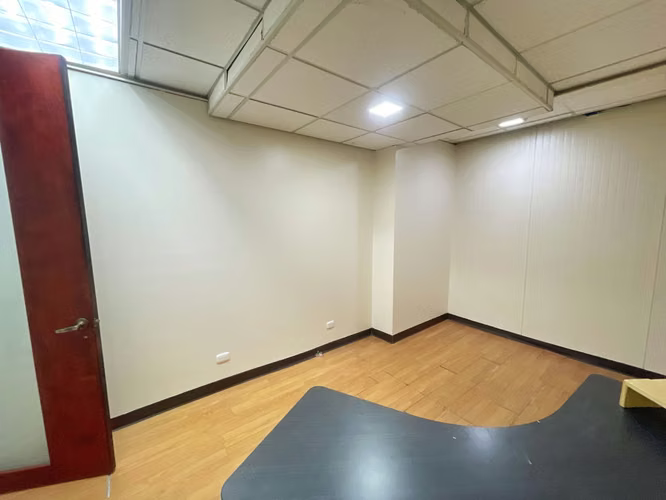 Edificio comercial en venta en Guachipelín, Escazú | INVERSIÓN! P632 - Imagen 13