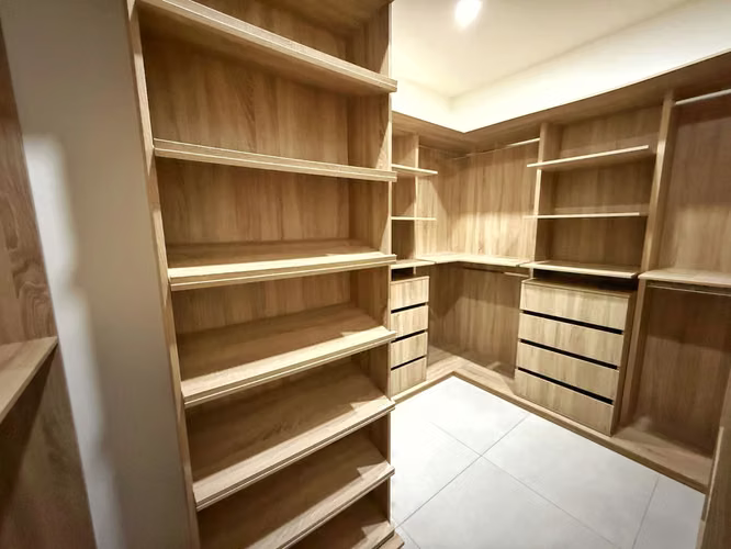 Exclusiva casa en alquiler en condominio en Pozos de Santa Ana! P582 - Imagen 8