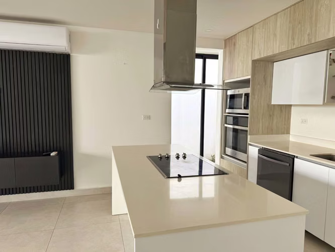 Exclusiva casa en alquiler en condominio en Pozos de Santa Ana! P582 - Imagen 6