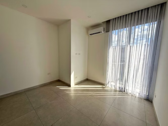 Exclusiva casa en alquiler en condominio en Pozos de Santa Ana! P582 - Imagen 9