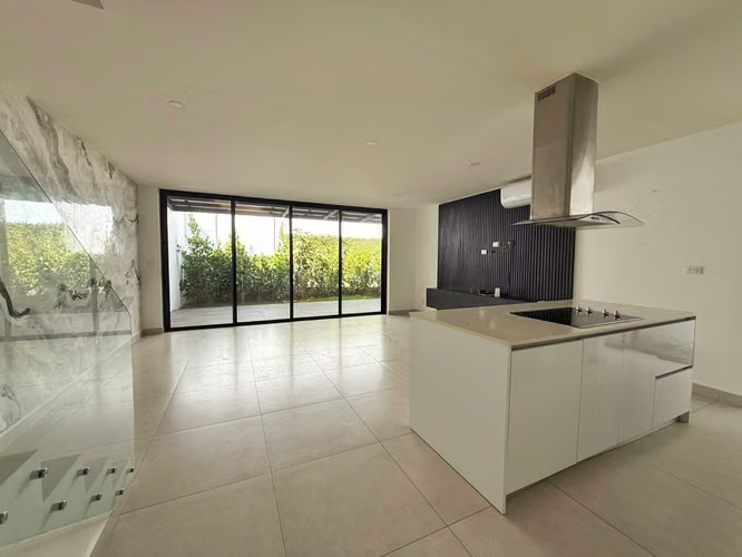 Exclusive house for rent in the condo in Pozos de Santa Ana! P582