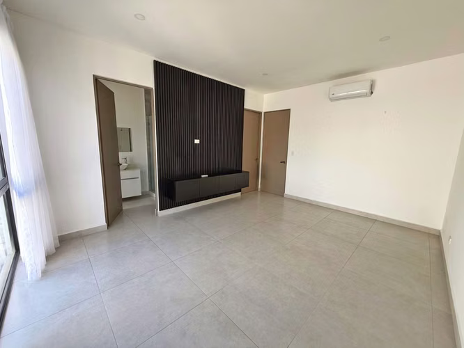Exclusiva casa en alquiler en condominio en Pozos de Santa Ana! P582 - Imagen 3