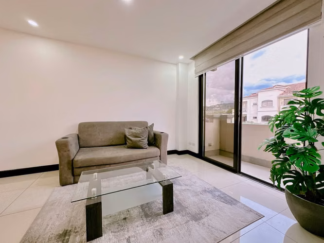 ALQUILER DE APARTAMENTO AMOBLADO EN SANTA ANA MONTESOL - Imagen 3
