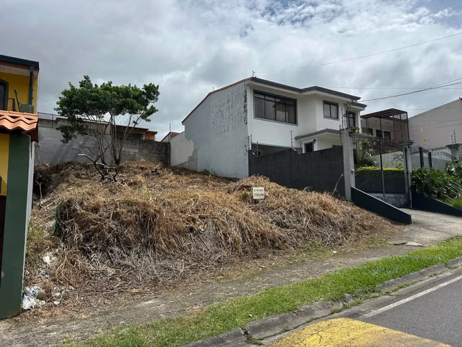Venta de lote en Curridabat | 301 m2 | USO RESIDENCIAL | F 716 - Imagen 20