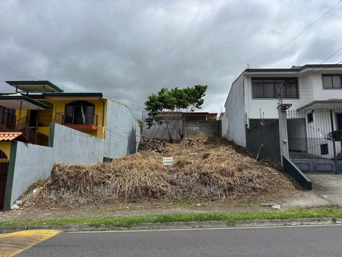 Venta de lote en Curridabat | 301 m2 | USO RESIDENCIAL | F 716 - Imagen 18