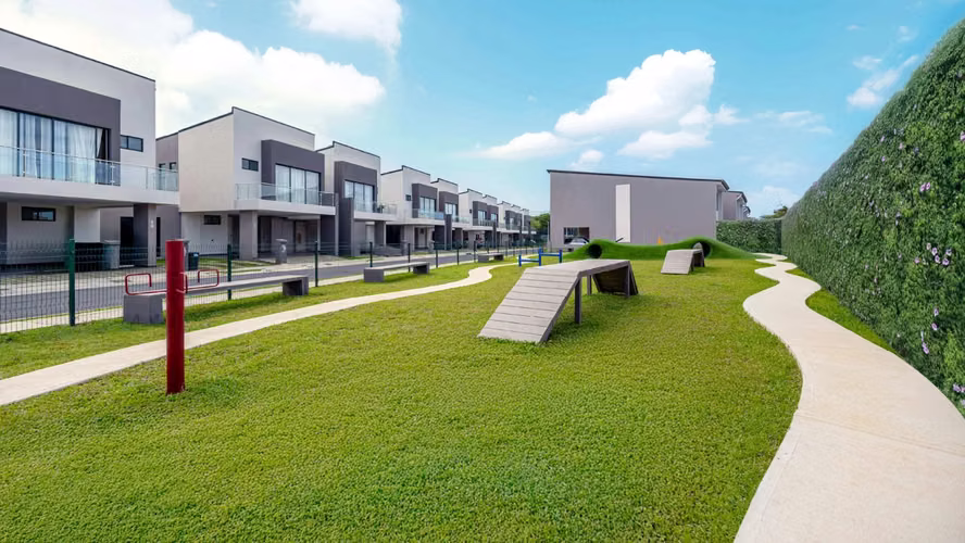 CASA EN CONDOMINIO LINDORA VILLAGE 