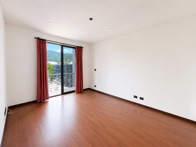 Apartamento cerca de Avenida Escazú | Alquiler o venta. P635 - Imagen 11
