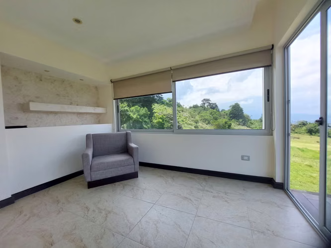 Casa moderna con Vista al GAM. San Isidro, Heredia  - Imagen 16